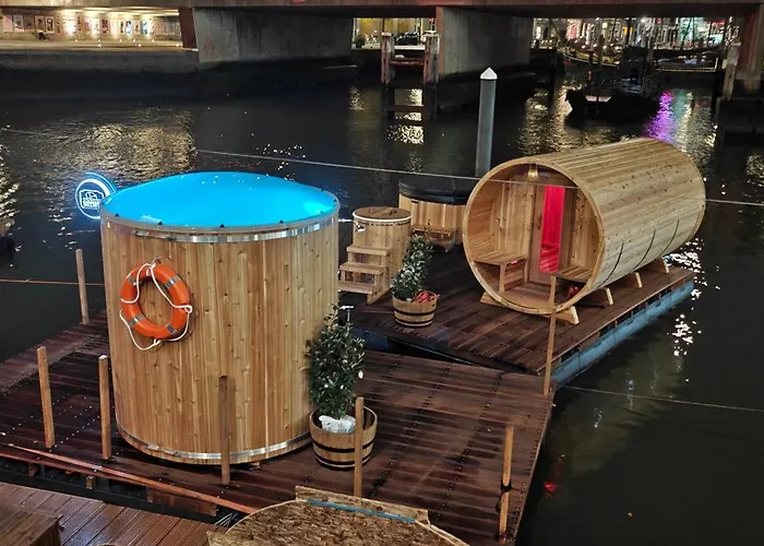 De Coaster & Aquarium Ponton