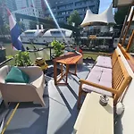 보트호텔 De Coaster & Aquarium Ponton 로테르담
