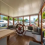 보트호텔 De Coaster & Aquarium Ponton *