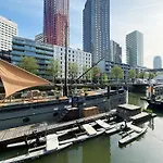 De Coaster & Aquarium Ponton * 로테르담