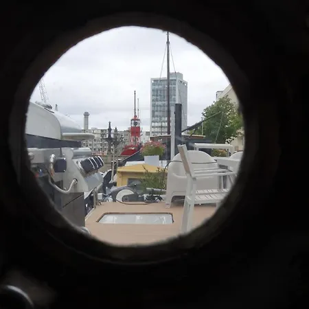 De Coaster & Aquarium Ponton Ρότερνταμ