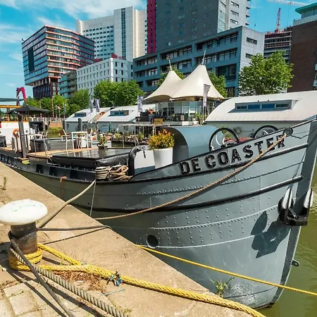 De Coaster & Aquarium Ponton Rotterdam