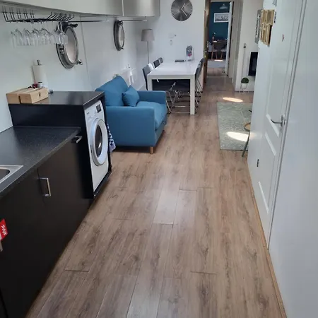 De Coaster & Aquarium Ponton