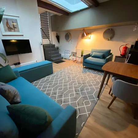 De Coaster & Aquarium Ponton 船上ホテル