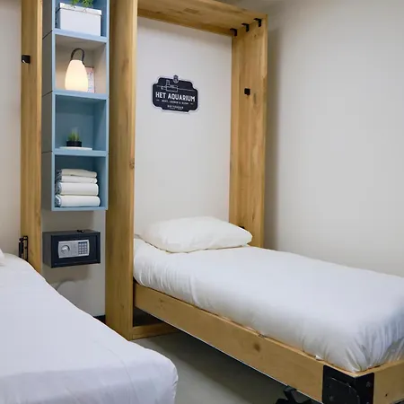 De Coaster & Aquarium Ponton ロッテルダム