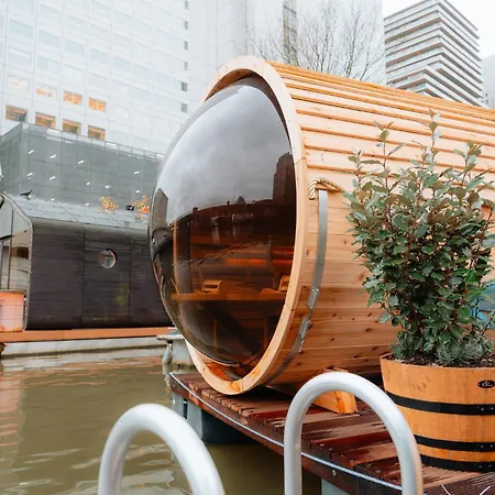 De Coaster & Aquarium Ponton *