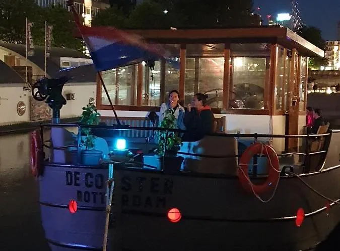 Botel De Coaster & Aquarium Ponton *