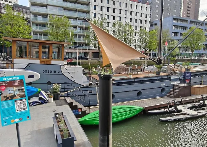 De Coaster & Aquarium Ponton