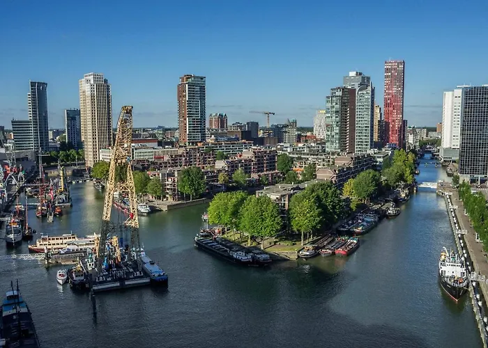 Botel De Coaster & Aquarium Ponton *